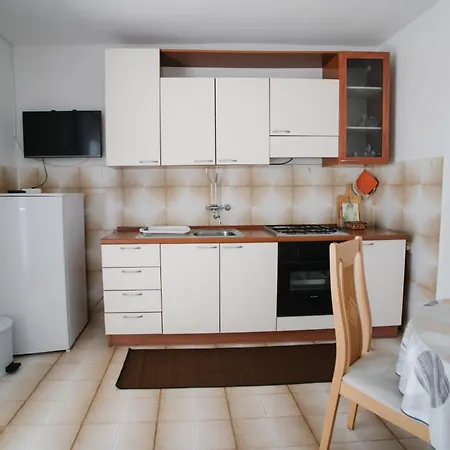 Veronika Appartement *