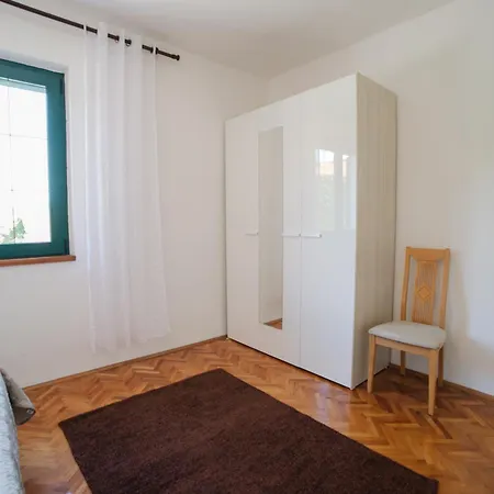 Veronika Apartman