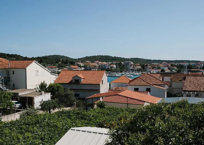 Veronika Appartement Jezera