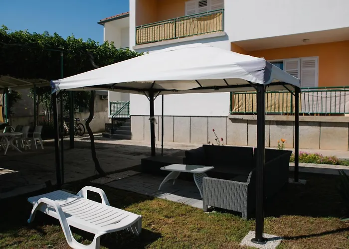 Veronika Appartement *